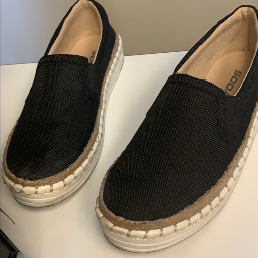 Black Sneakers